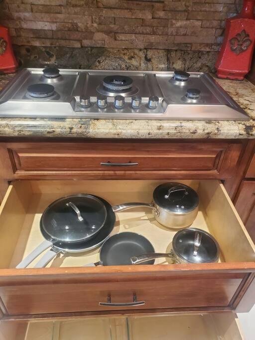 Holiday home Spacious West 19 Min From Airport, Bliss Military Base El Paso
