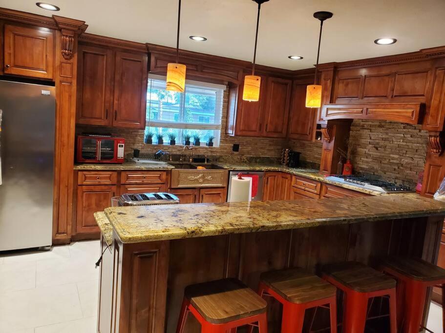 Holiday home Spacious West 19 Min From Airport, Bliss Military Base El Paso