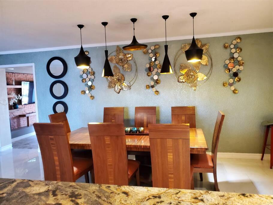 Spacious West 19 Min From Airport, Bliss Military Base El Paso